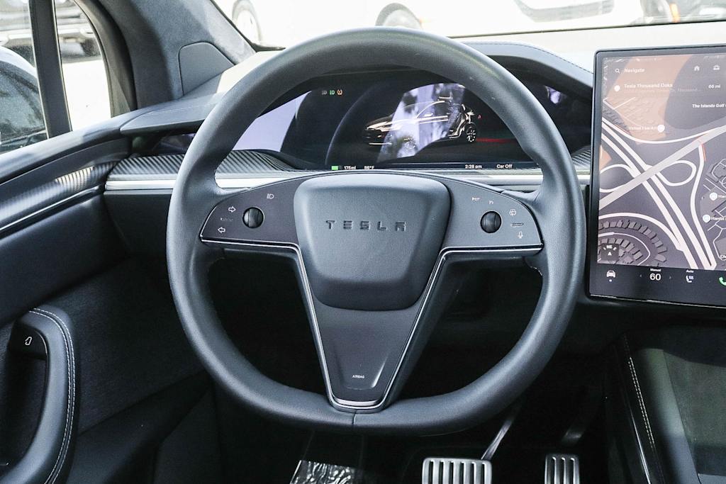 Thumbnail: 2023 Tesla Model X - 8