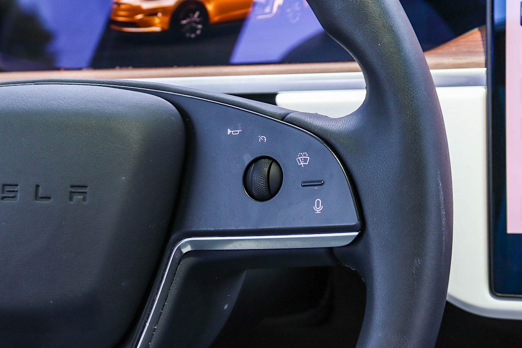 Thumbnail: 2022 Tesla Model X - 23