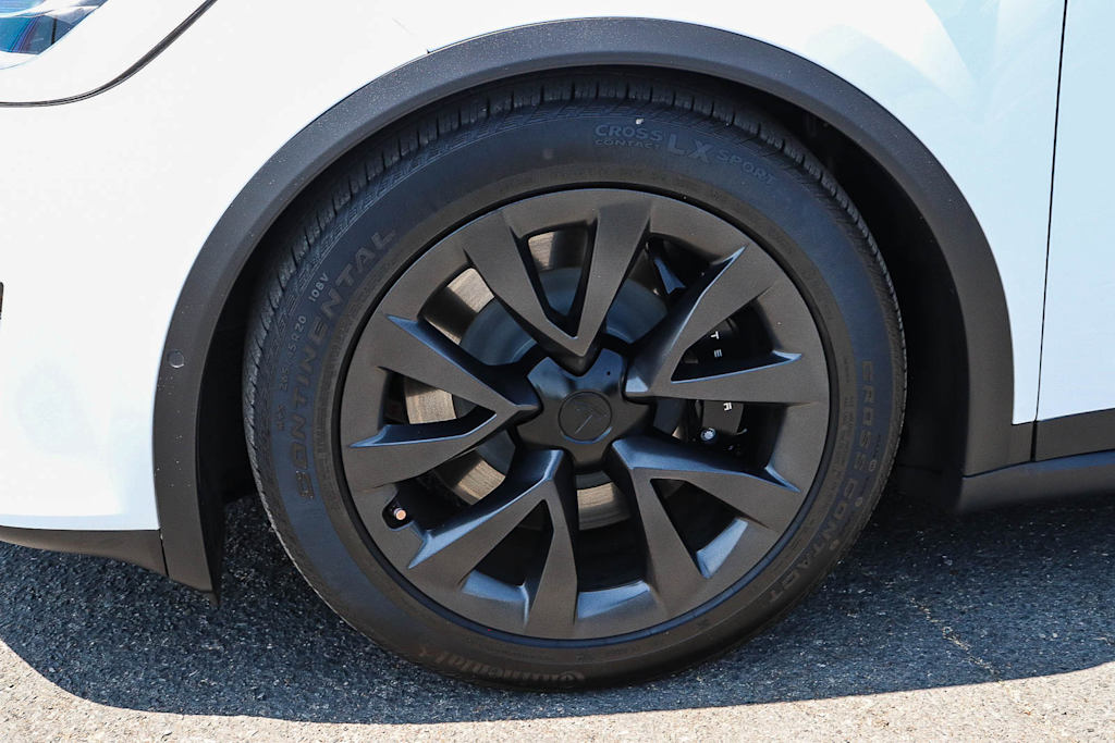 Thumbnail: 2022 Tesla Model X - 21