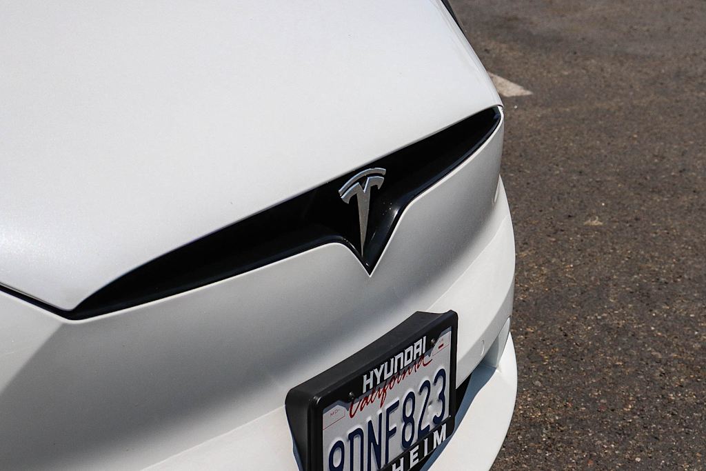 Thumbnail: 2022 Tesla Model X - 6