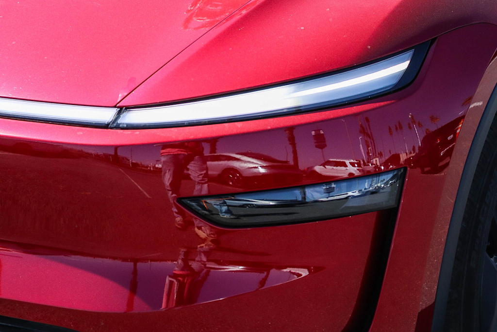 Thumbnail: 2026 Tesla Model Y - 13