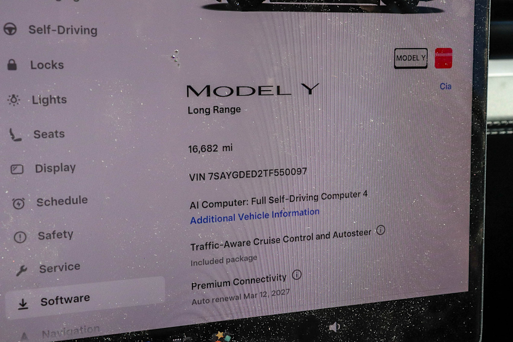 Thumbnail: 2026 Tesla Model Y - 12