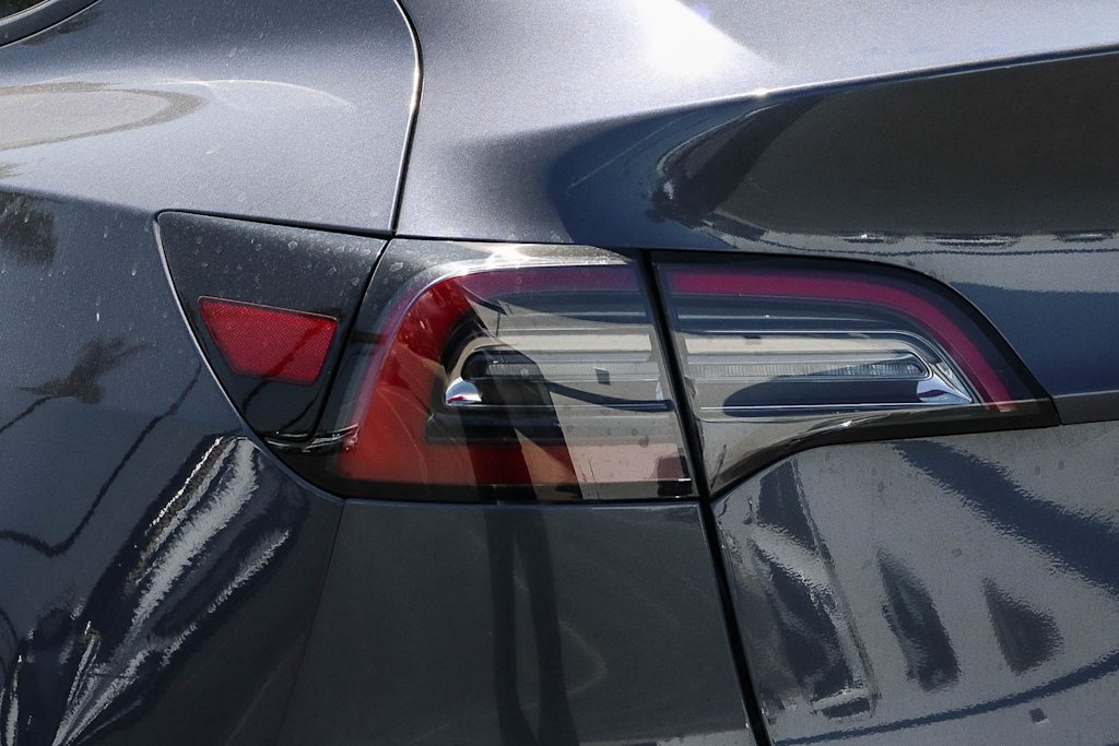 Thumbnail: 2023 Tesla Model Y - 16