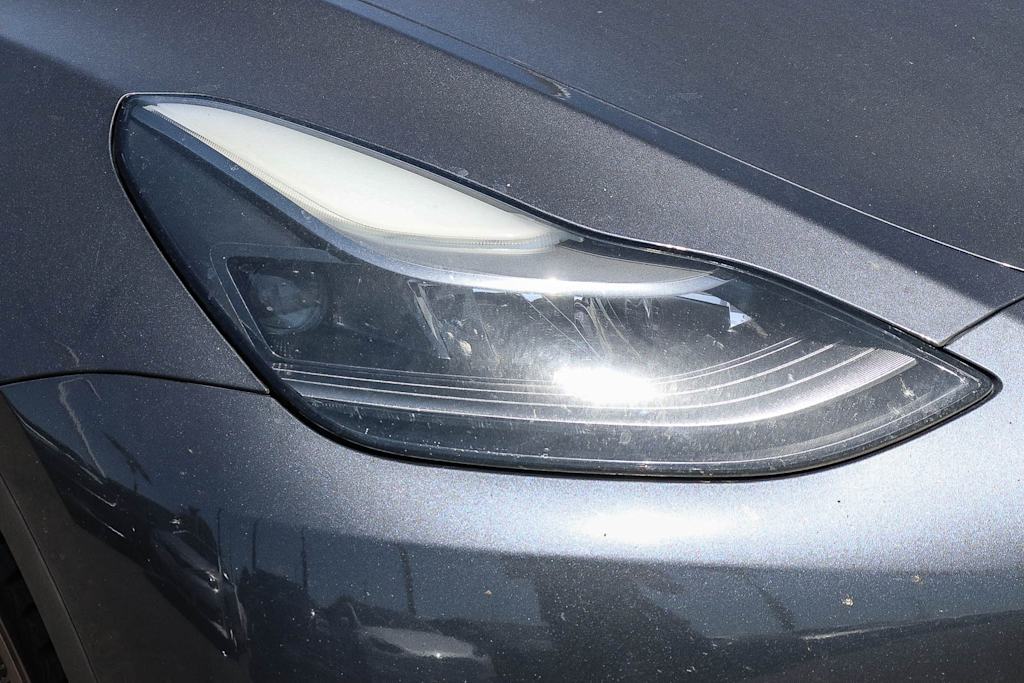 Thumbnail: 2023 Tesla Model Y - 21