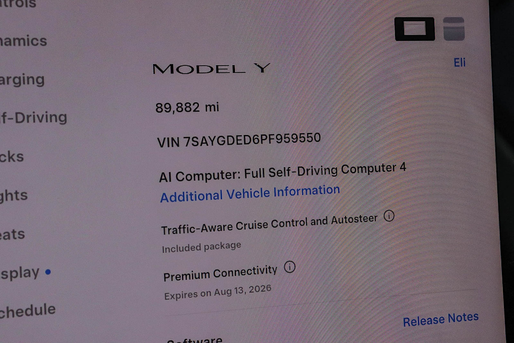 Thumbnail: 2023 Tesla Model Y - 13