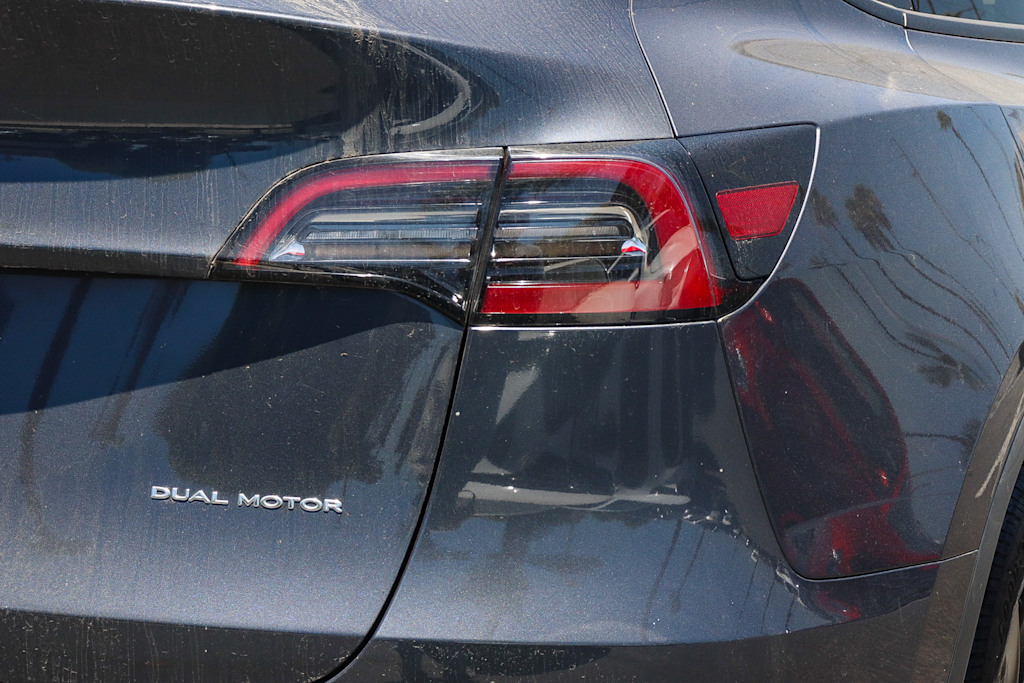 Thumbnail: 2022 Tesla Model Y - 17