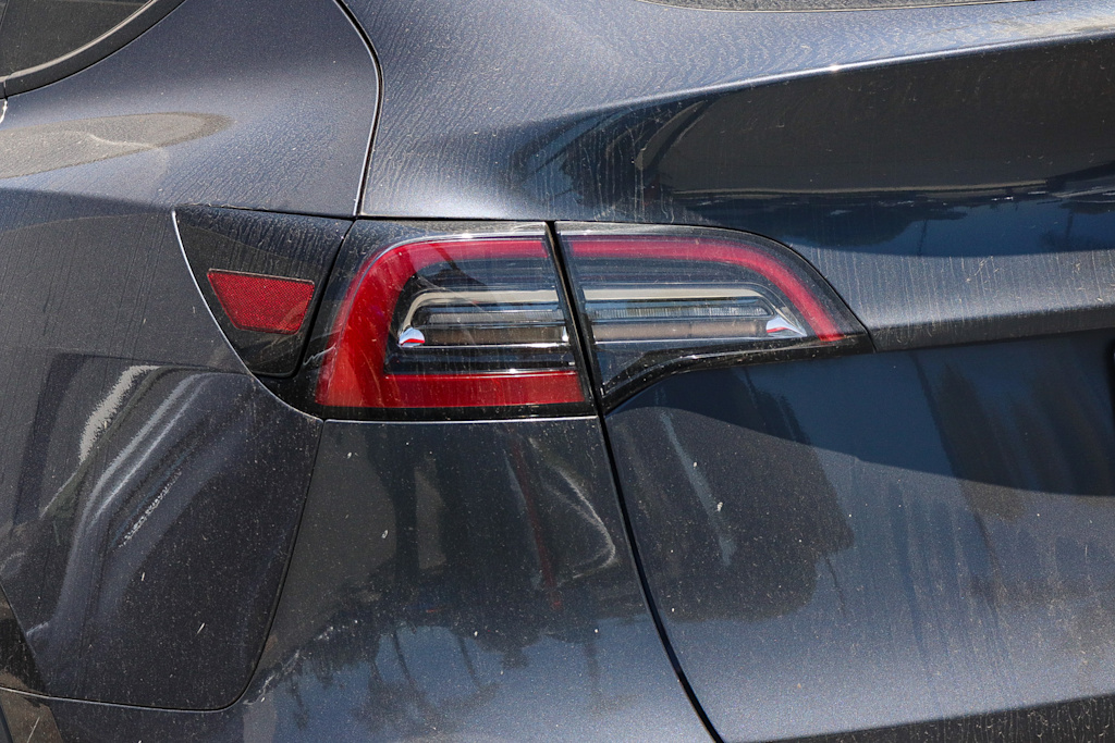 Thumbnail: 2022 Tesla Model Y - 15
