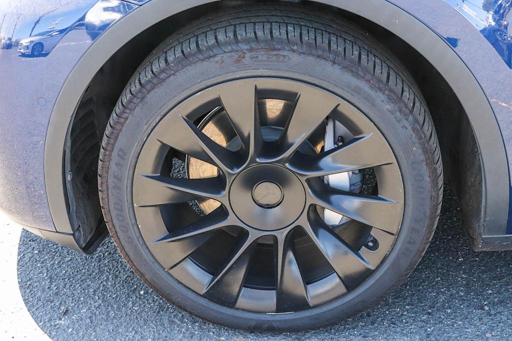 Thumbnail: 2022 Tesla Model Y - 7