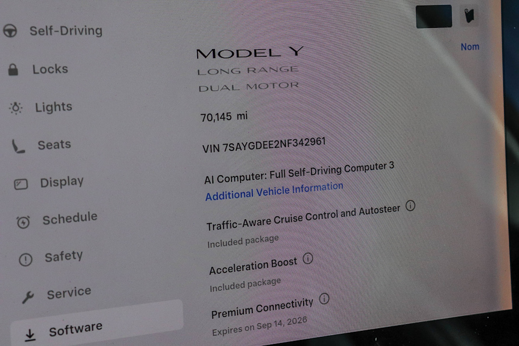 Thumbnail: 2022 Tesla Model Y - 13
