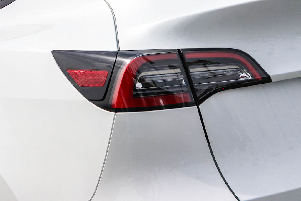 Thumbnail: 2023 Tesla Model Y - 19