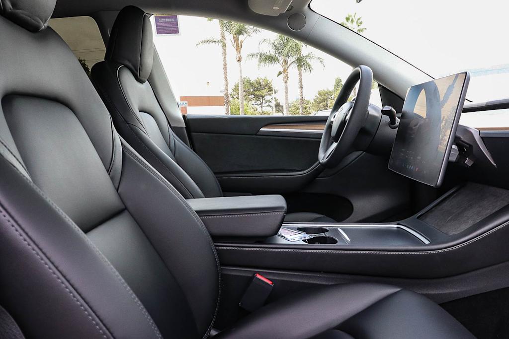 Thumbnail: 2023 Tesla Model Y - 8