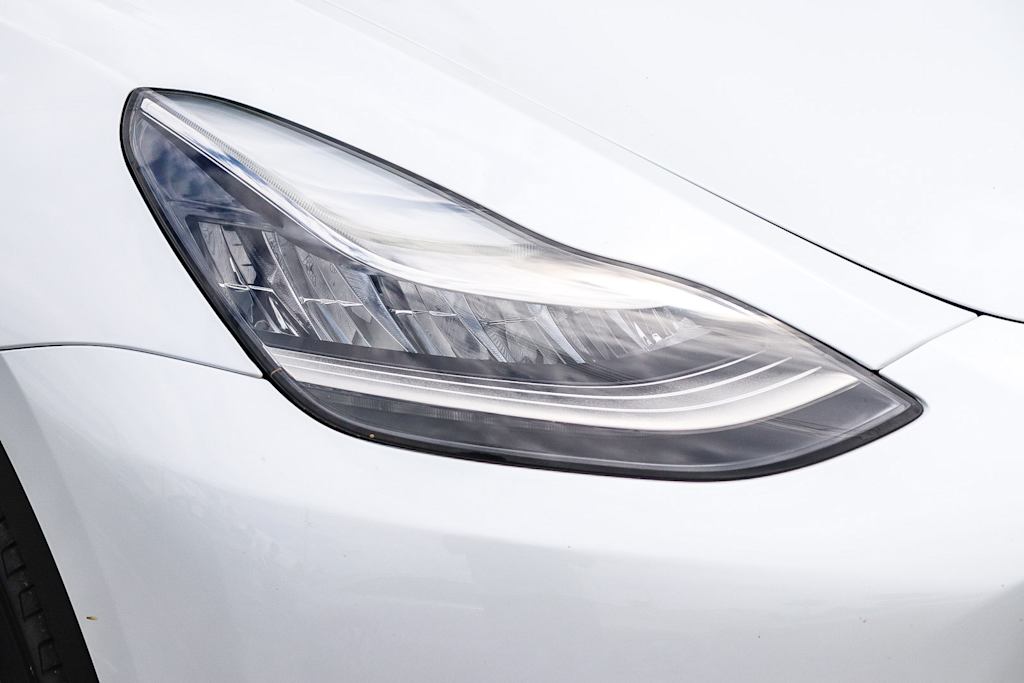 Thumbnail: 2022 Tesla Model Y - 16