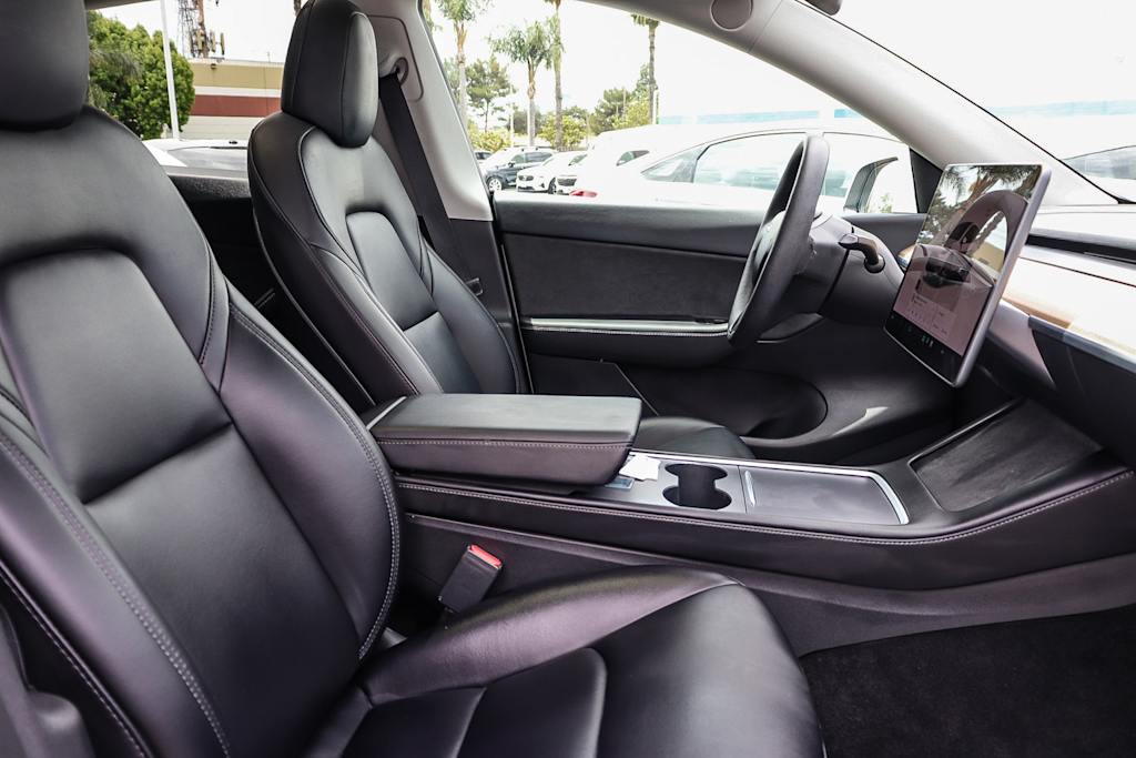 Thumbnail: 2022 Tesla Model Y - 9