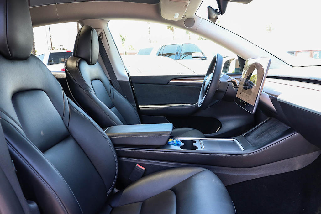 Thumbnail: 2023 Tesla Model Y - 9