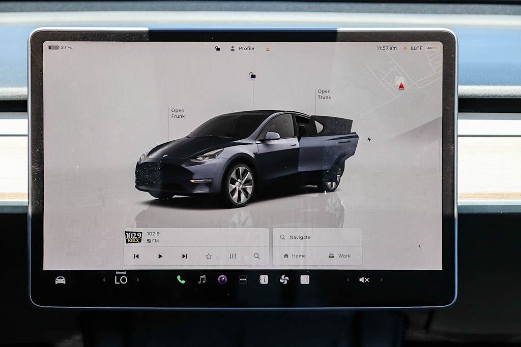 Thumbnail: 2023 Tesla Model Y - 12