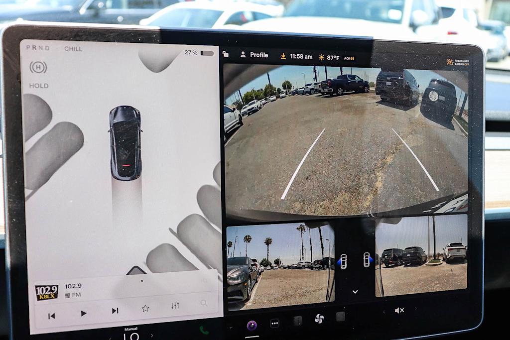 Thumbnail: 2023 Tesla Model Y - 23