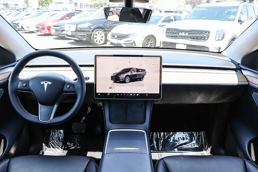 Thumbnail: 2023 Tesla Model Y - 2