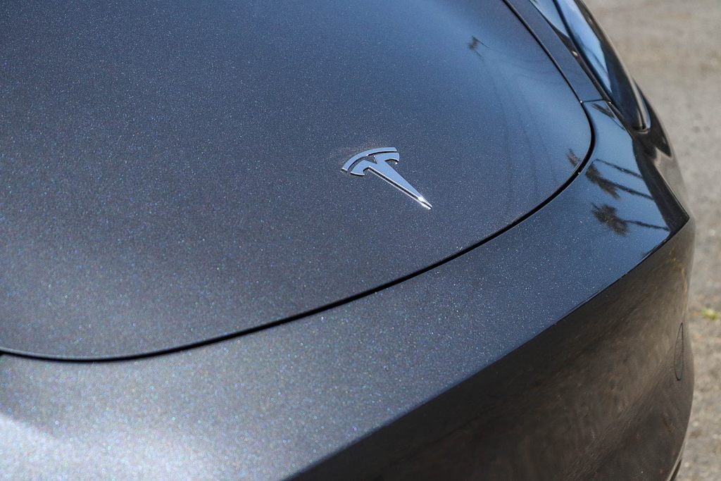 Thumbnail: 2023 Tesla Model Y - 6