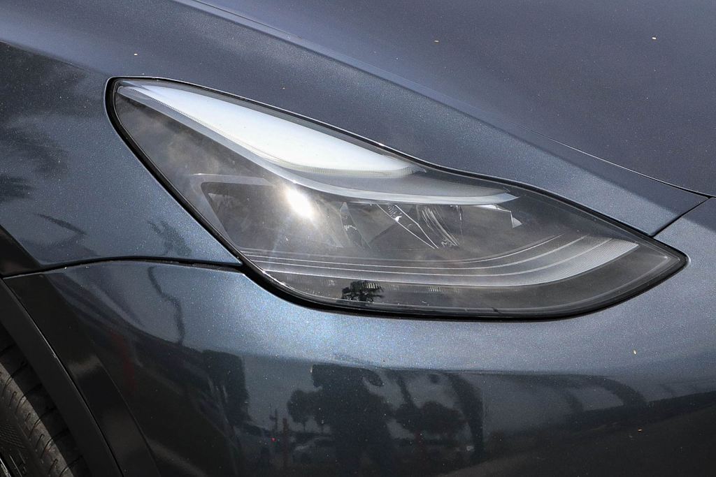Thumbnail: 2023 Tesla Model Y - 21