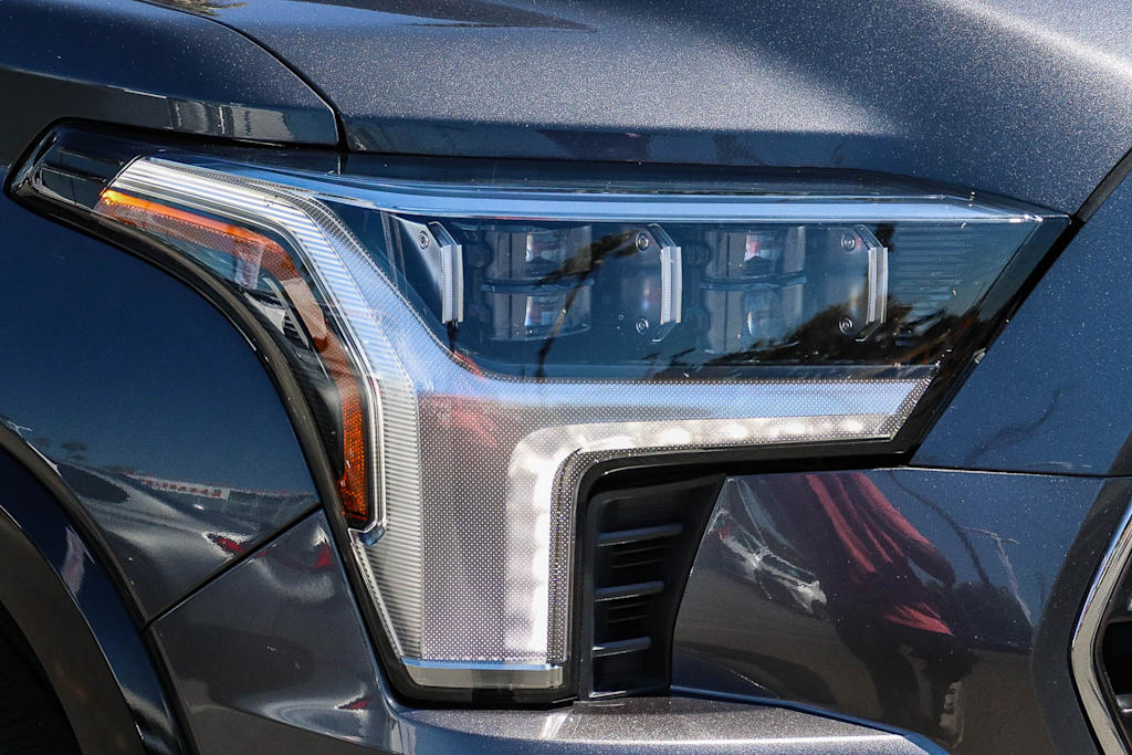 Thumbnail: 2024 Toyota Sequoia - 18