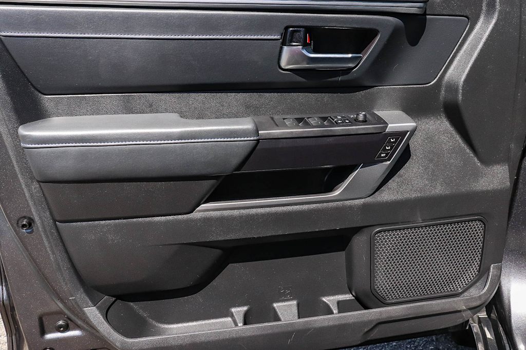 Thumbnail: 2024 Toyota Sequoia - 32