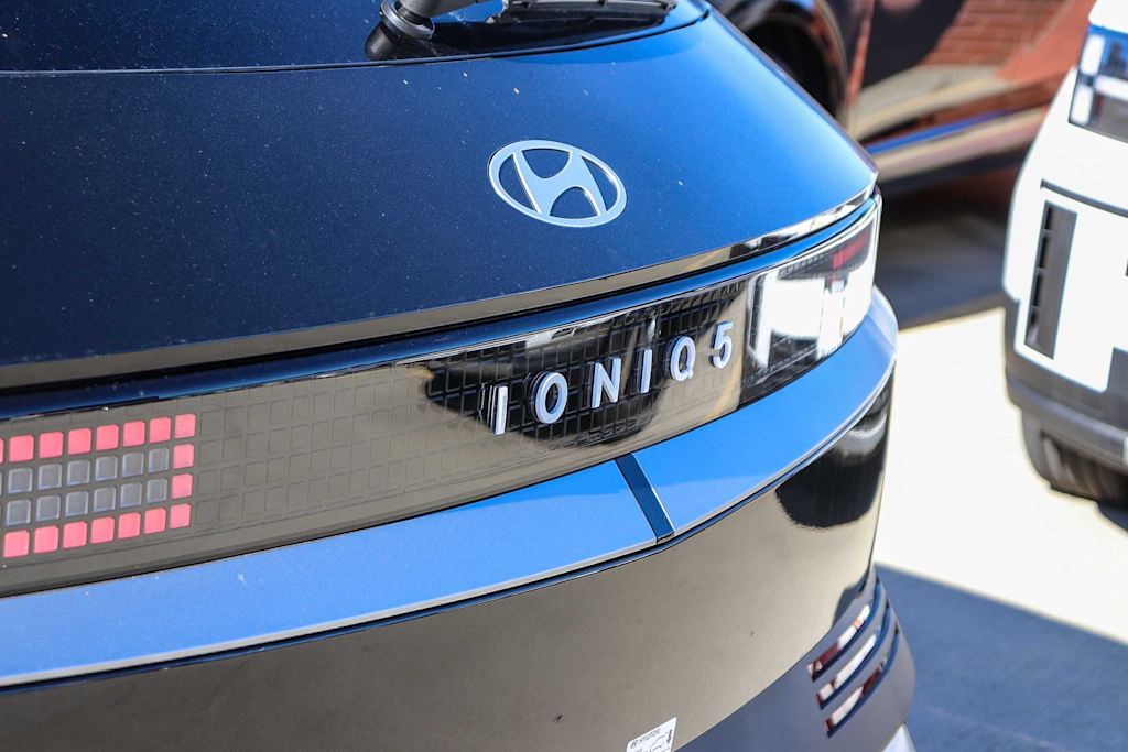 Thumbnail: 2026 Hyundai Ioniq 5 - 18