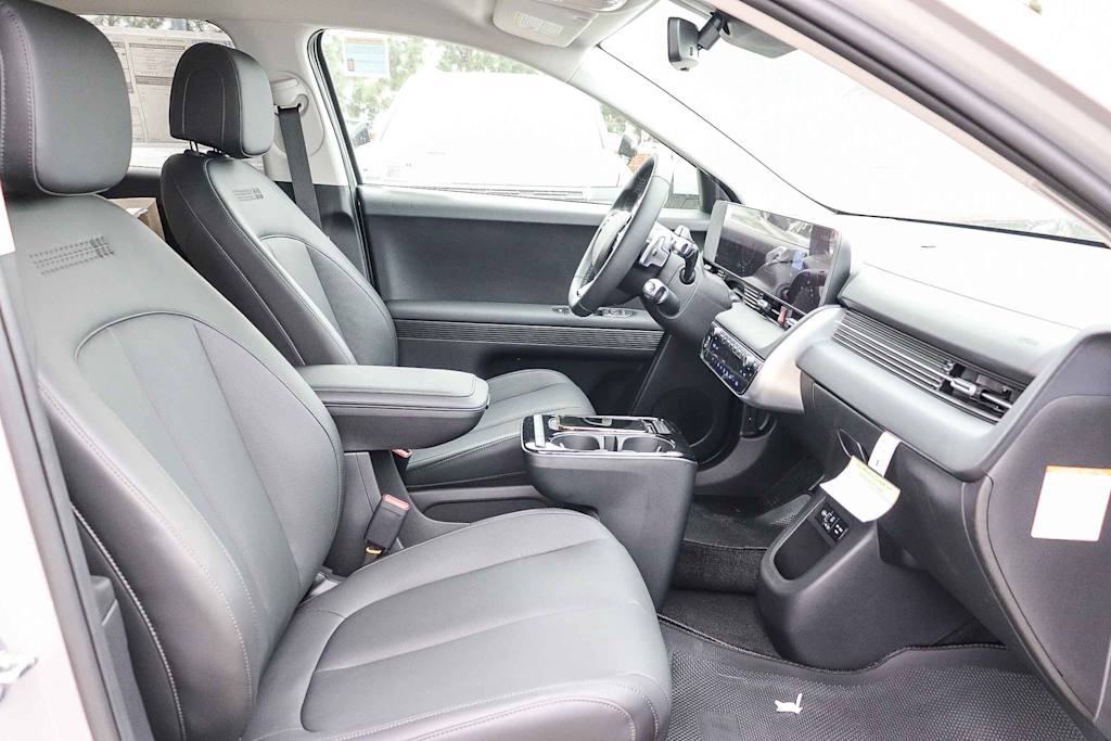 Thumbnail: 2026 Hyundai Ioniq 5 - 10