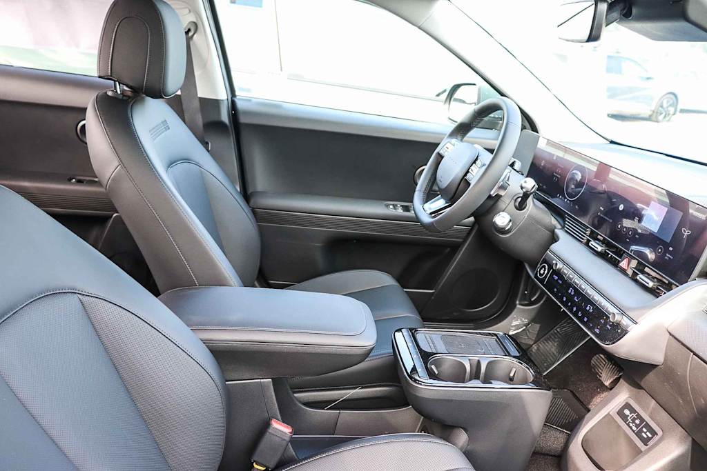 Thumbnail: 2026 Hyundai Ioniq 5 - 9