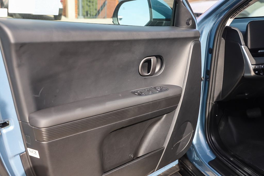 Thumbnail: 2026 Hyundai Ioniq 5 - 18