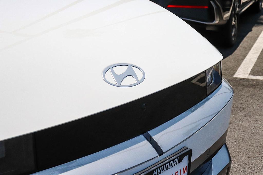 Thumbnail: 2026 Hyundai Ioniq 5 - 6