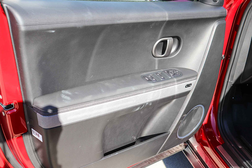 Thumbnail: 2026 Hyundai Ioniq 5 - 23