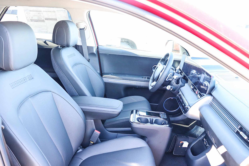 Thumbnail: 2026 Hyundai Ioniq 5 - 10