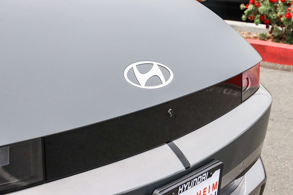 Thumbnail: 2026 Hyundai Ioniq 5 - 6