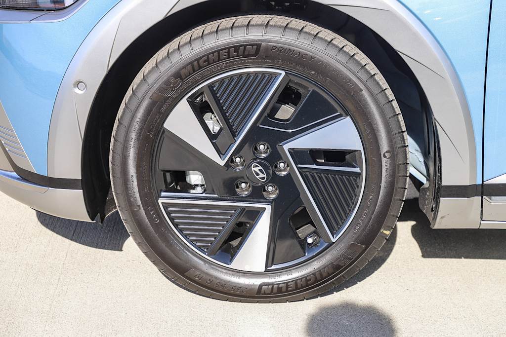 Thumbnail: 2026 Hyundai Ioniq 5 - 7