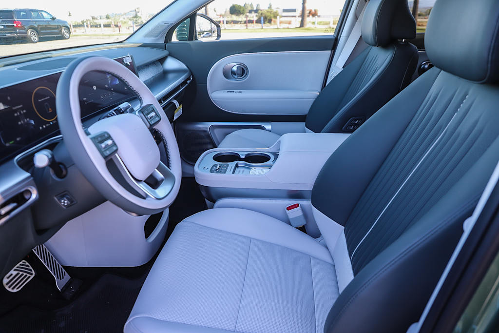 Thumbnail: 2026 Hyundai Ioniq - 8