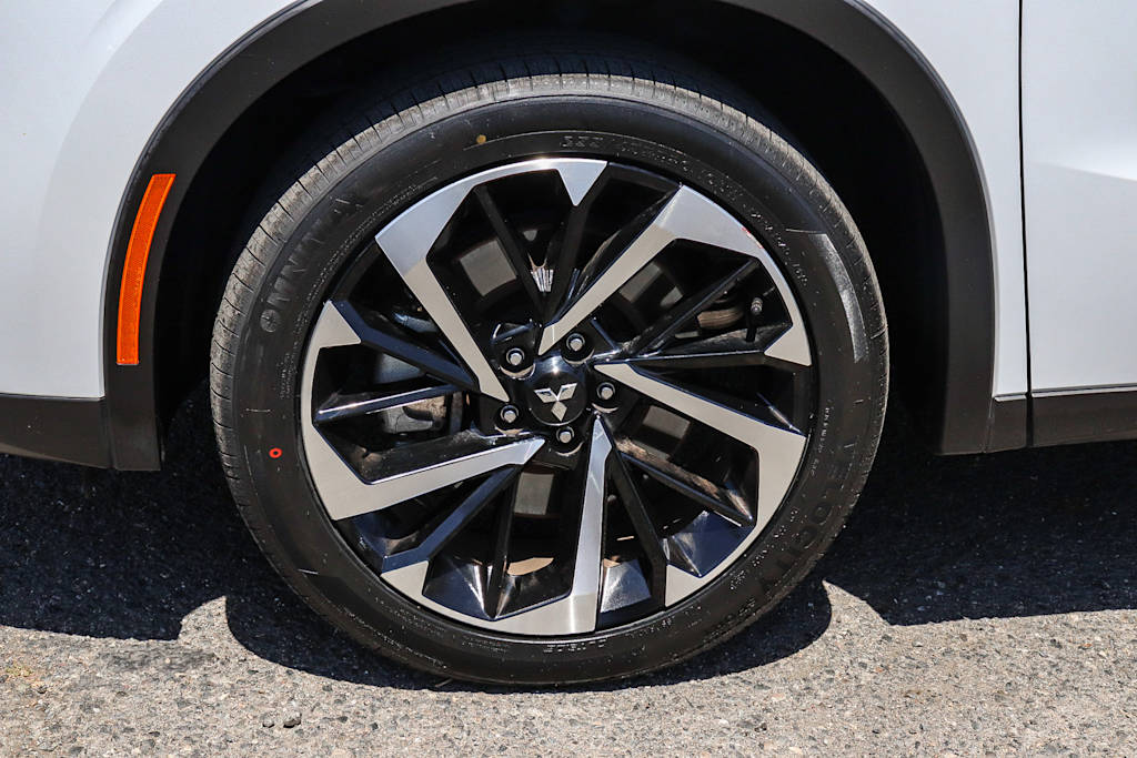 Thumbnail: 2024 Mitsubishi Outlander - 22