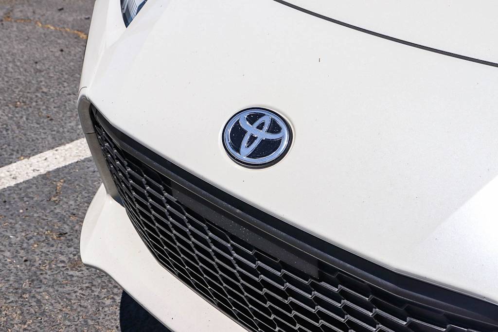 Thumbnail: 2022 Toyota GR86 - 4