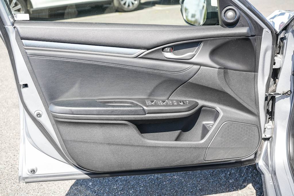 Thumbnail: 2018 Honda Civic - 18