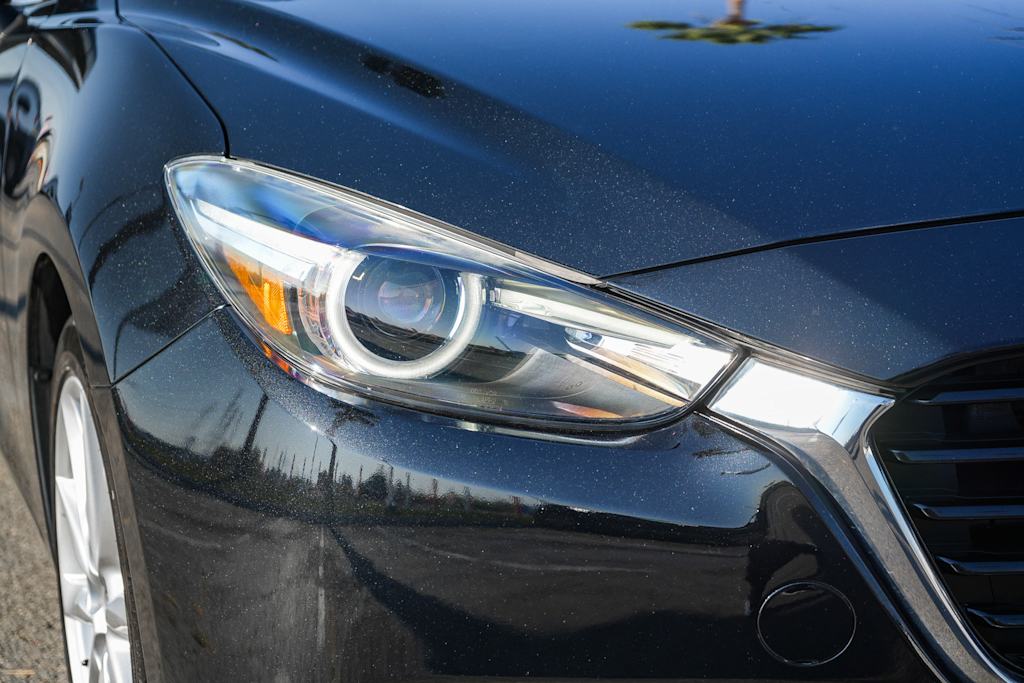 Thumbnail: 2017 Mazda Mazda3 - 18