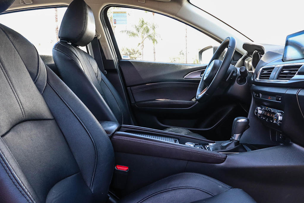 Thumbnail: 2017 Mazda Mazda3 - 10