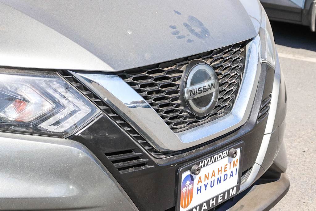Thumbnail: 2021 Nissan Rogue Sport - 27