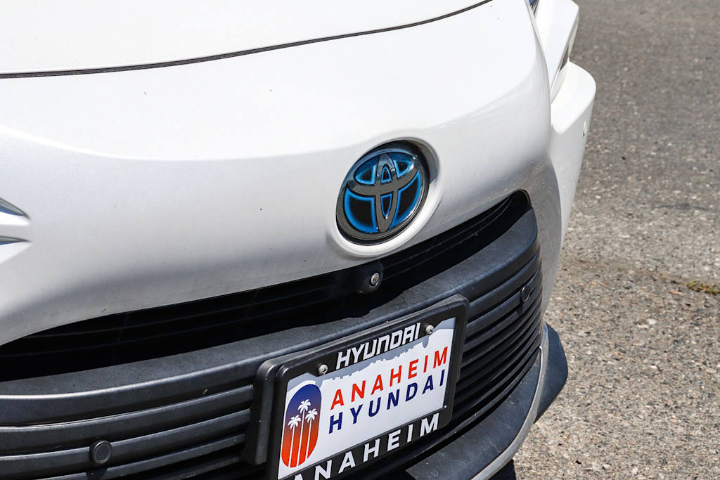 Thumbnail: 2021 Toyota Mirai - 6