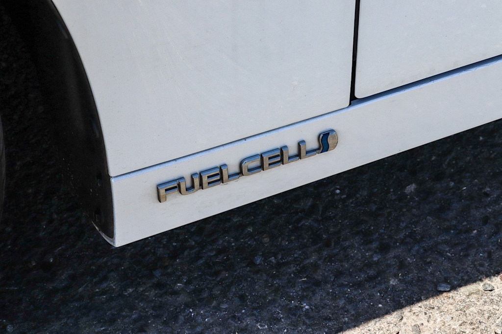 Thumbnail: 2021 Toyota Mirai - 22