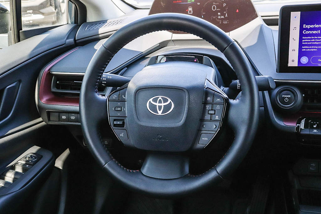 Thumbnail: 2024 Toyota Prius Prime - 9