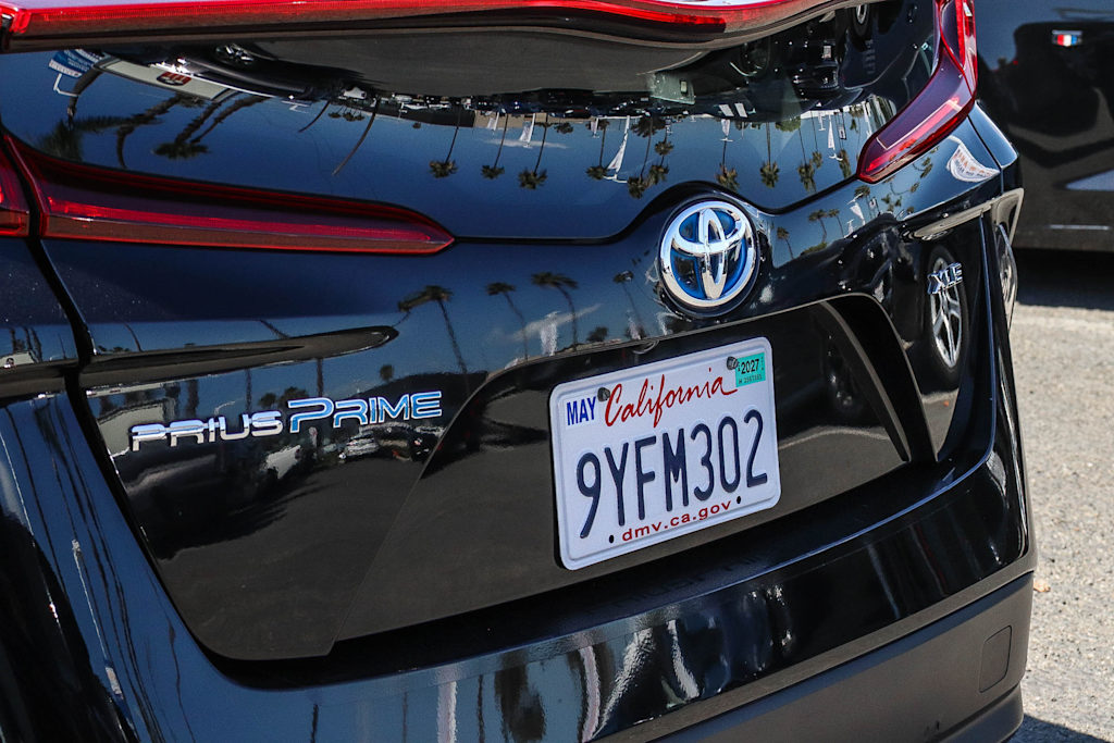 Thumbnail: 2021 Toyota Prius Prime - 19