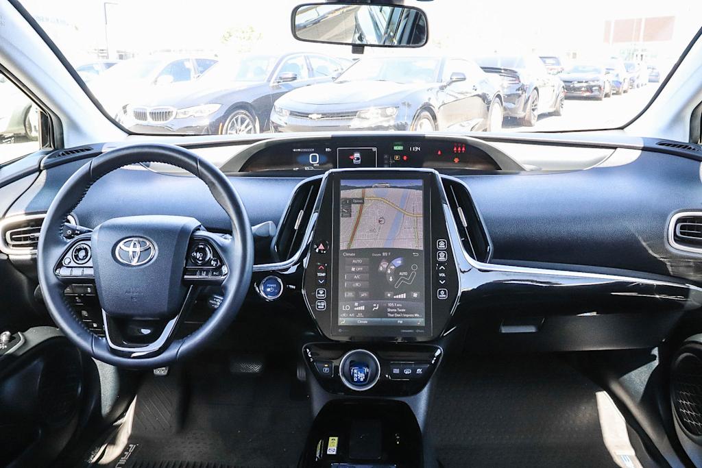 Thumbnail: 2021 Toyota Prius Prime - 2