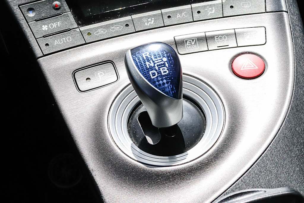 Thumbnail: 2014 Toyota Prius - 11