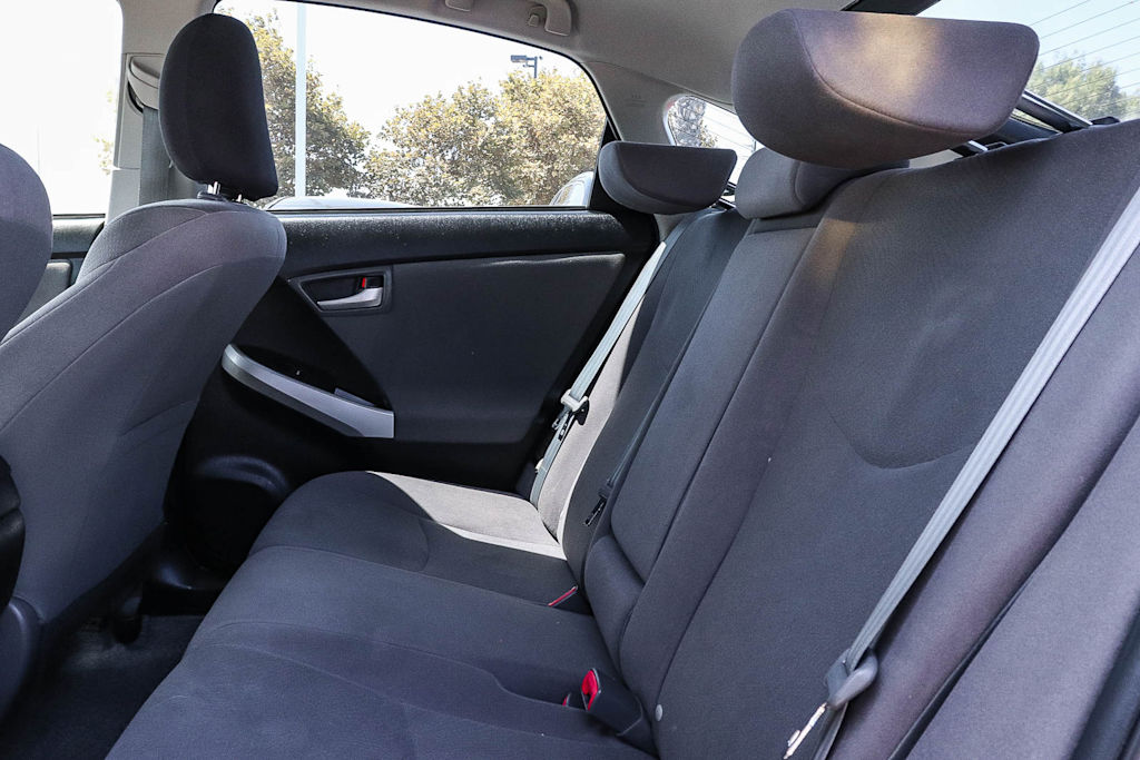 Thumbnail: 2014 Toyota Prius - 9