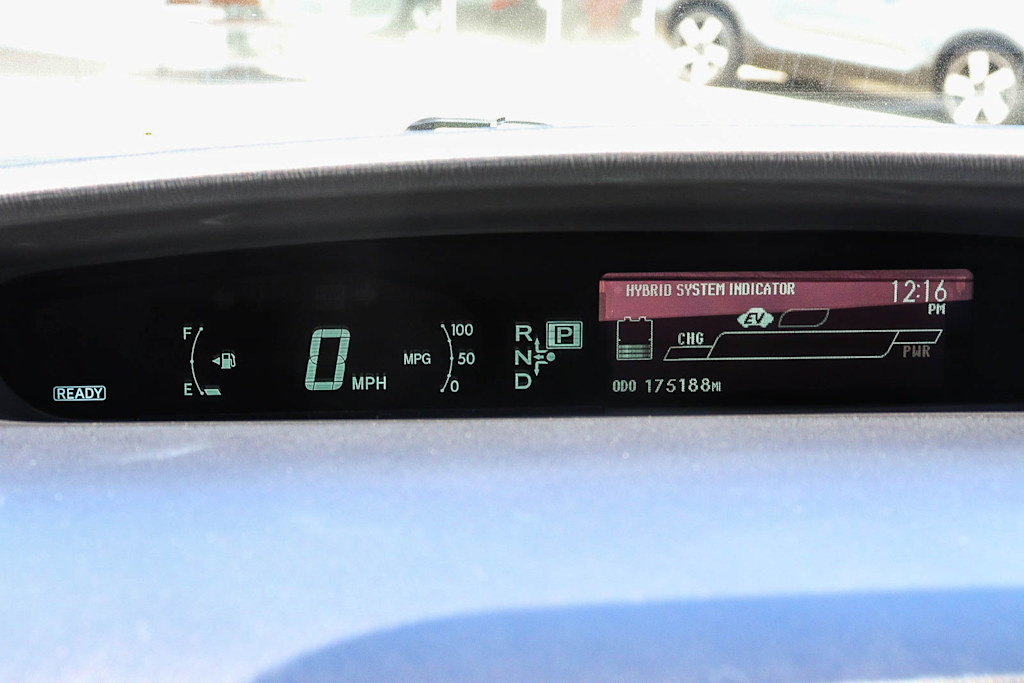 Thumbnail: 2014 Toyota Prius - 29