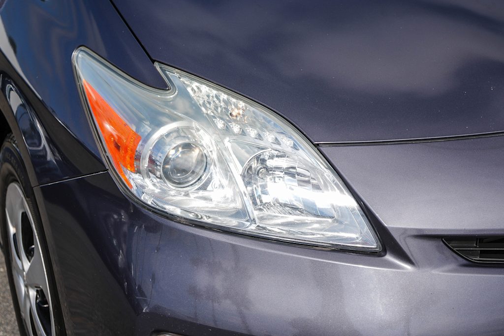 Thumbnail: 2015 Toyota Prius - 18